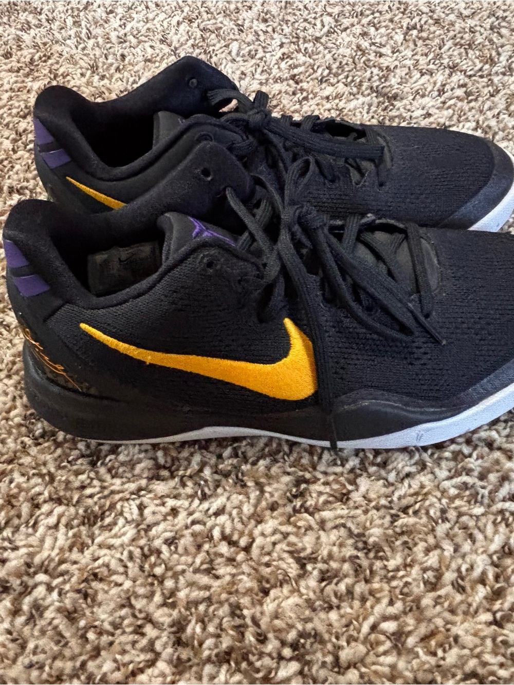 Nike Youth Size 4.5 Kobe Basketball Sneakers  Black Yellow Purple Low Top